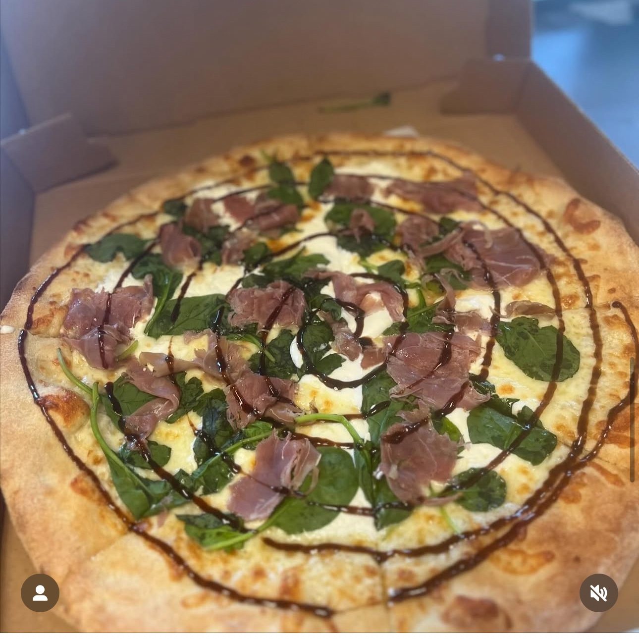 LG Greco Pizza.