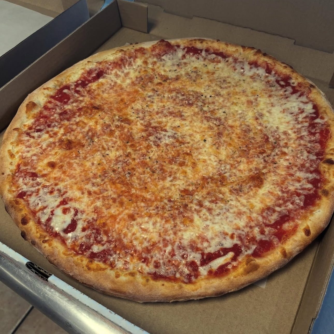 SM Cheese Pizza.