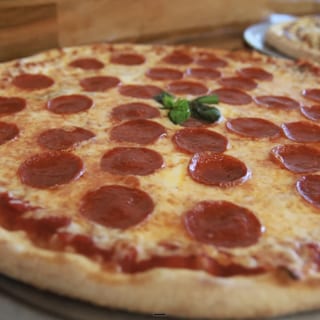 LG Hot Honey Pepperoni Pizza